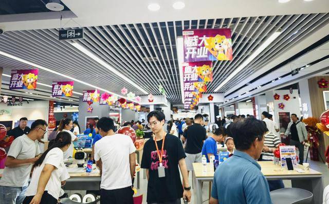 吾悦广场x苏宁易购强强联合 济宁首家苏宁Home吾悦店开业